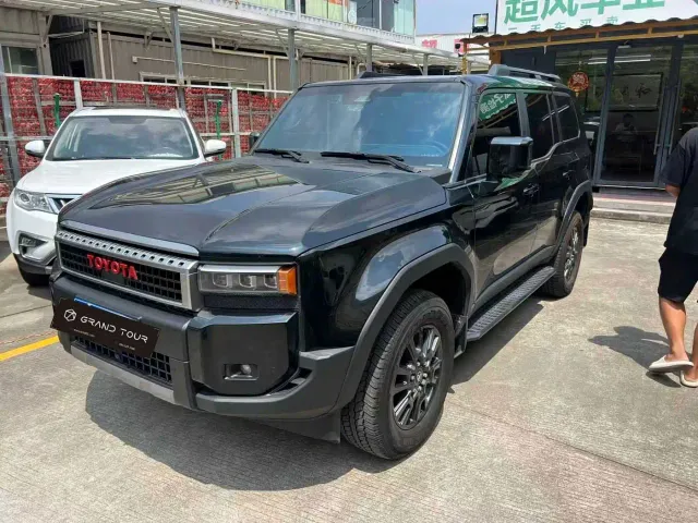 Фотография автомобиля — Toyota Prado