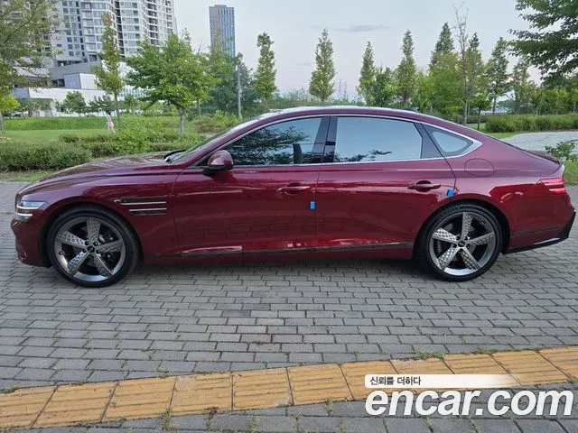 Genesis G80 RG3 — Фото автомобиля 3