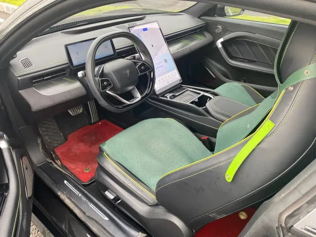 Nezha Auto Nezha GT 2023 560 Sport Edition — Фото автомобиля 4