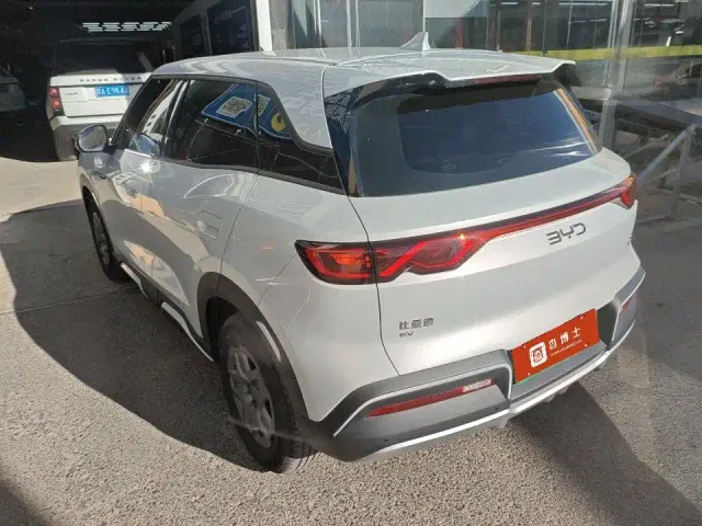 BYD Yuan UP — Фото автомобиля 3