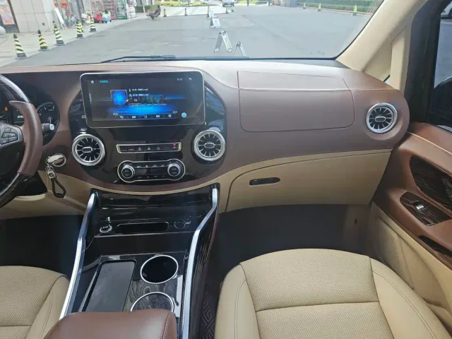 Mercedes-Benz Vito — Фото автомобиля 21
