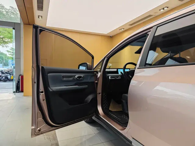 GAC Aion Y — Фото автомобиля 7