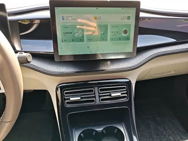 BYD Qin PLUS — Фото автомобиля 12