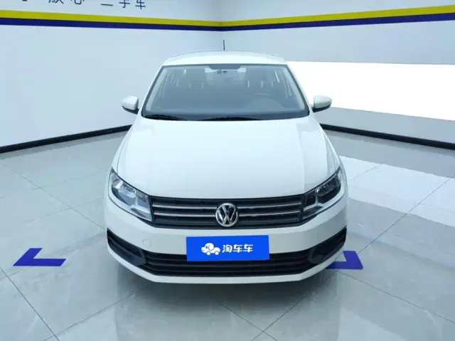 Volkswagen Santana — Фото автомобиля 2