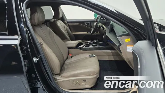 Kia K8 Hybrid — Фото автомобиля 16