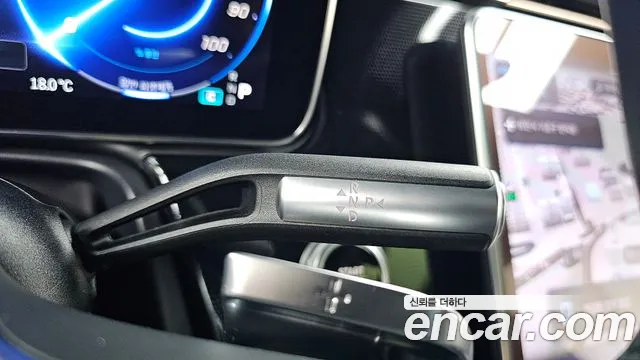 Mercedes-Benz EQS — Фото автомобиля 9