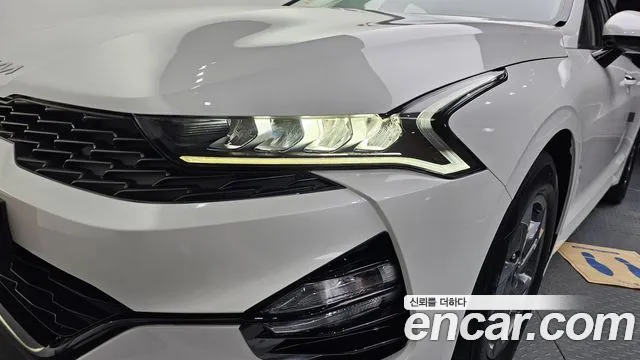 Kia K5 K5 3 поколение 2.0 LPI(Для проката) — Фото автомобиля 22
