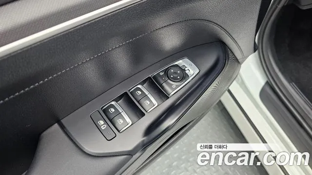 Kia K5 Новый K5 3 поколение 2.0 LPi(Для проката) — Фото автомобиля 20