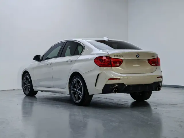 BMW BMW 1 Series 2021 Facelift 120i M Sport — Фото автомобиля 4