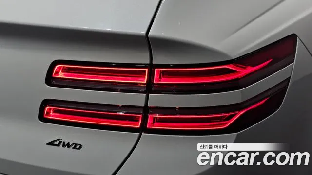 Genesis GV80 — Фото автомобиля 8