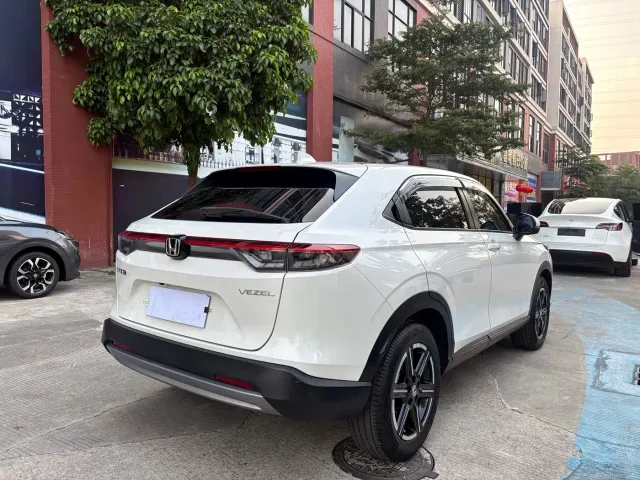 Honda Vezel — Фото автомобиля 5