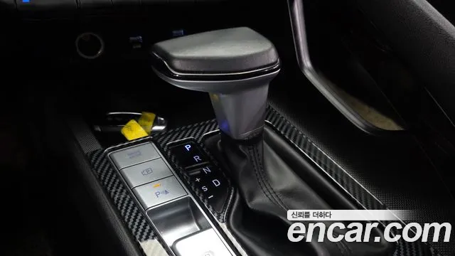 Hyundai Avante CN7 — Фото автомобиля 9