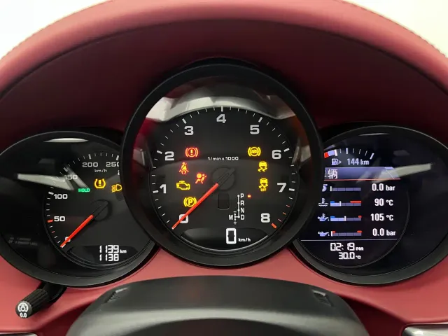 Porsche Porsche 718 2023 Boxster Style Edition 2.0T — Фото автомобиля 9