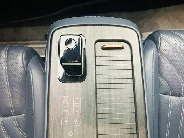 Nissan Ariya — Фото автомобиля 17