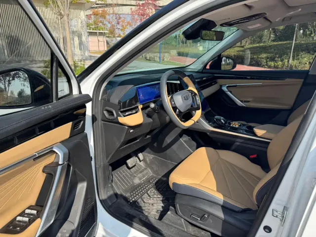 Geely Boyue L — Фото автомобиля 6