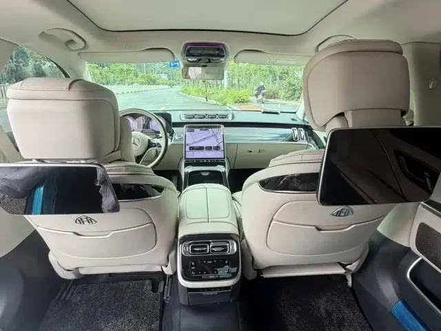 Mercedes-Benz Maybach S-Class — Фото автомобиля 4