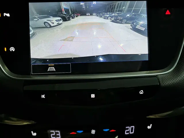 Cadillac XT5 — Фото автомобиля 16
