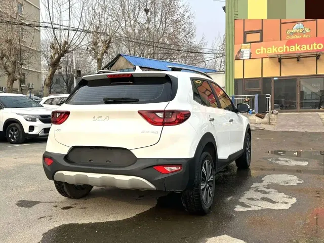 Kia KX1 — Фото автомобиля 4