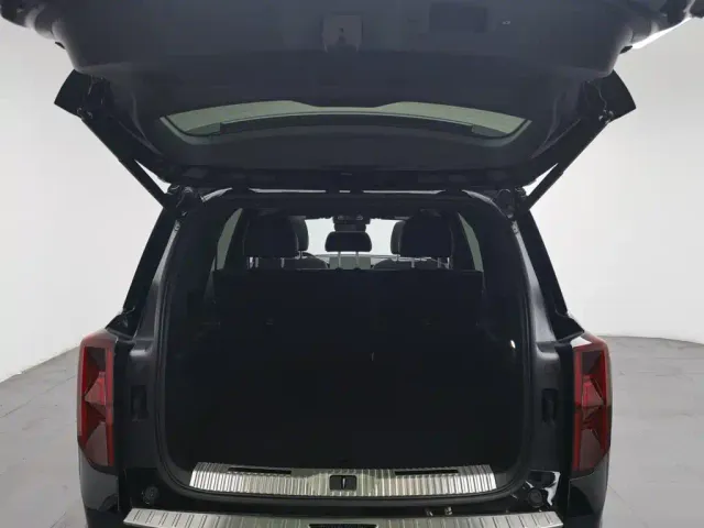 GAC Trumpchi GS8 — Фото автомобиля 16