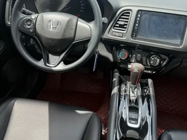 Honda Vezel — Фото автомобиля 12