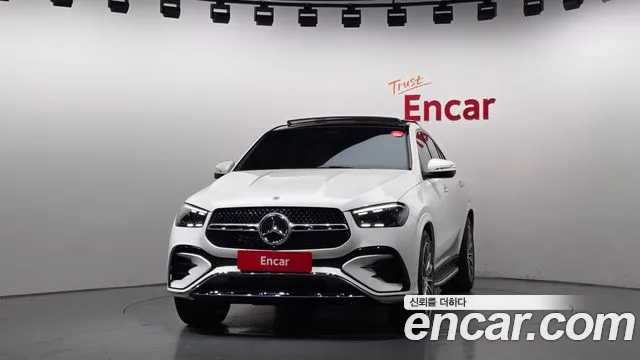 Mercedes-Benz GLE-Class — Фото автомобиля 3