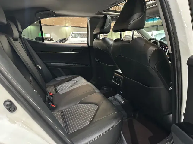 Toyota Camry — Фото автомобиля 14