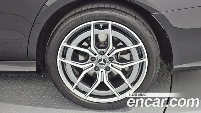 Mercedes-Benz E-Class W213 — Фото автомобиля 6