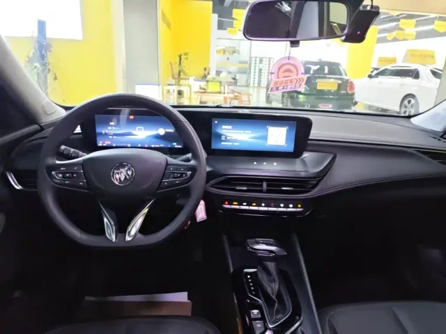 Buick Verano — Фото автомобиля 12