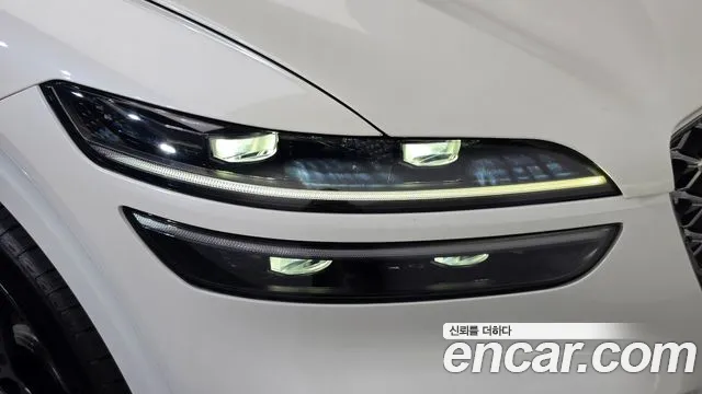 Genesis GV70 — Фото автомобиля 7