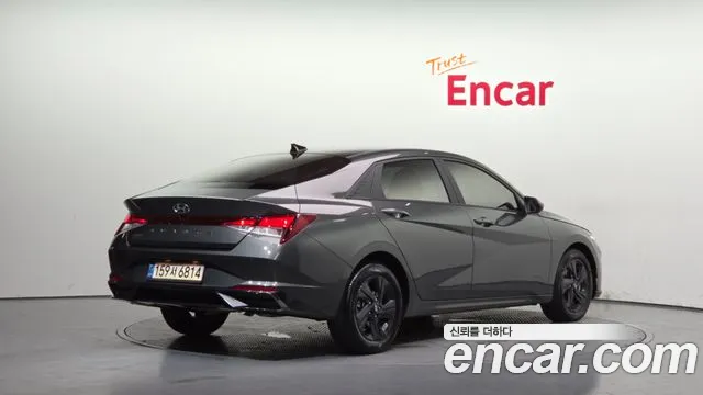 Hyundai AVANTE Avante (CN7) — Фото автомобиля 2