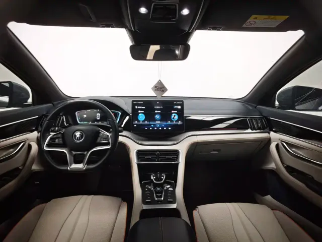 BYD Song PLUS — Фото автомобиля 15