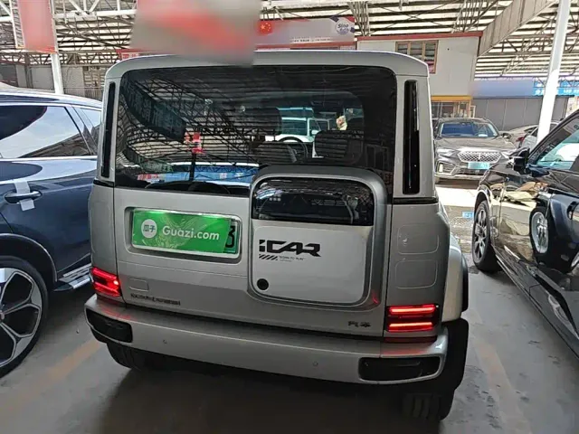 iCAR V23 — Фото автомобиля 5