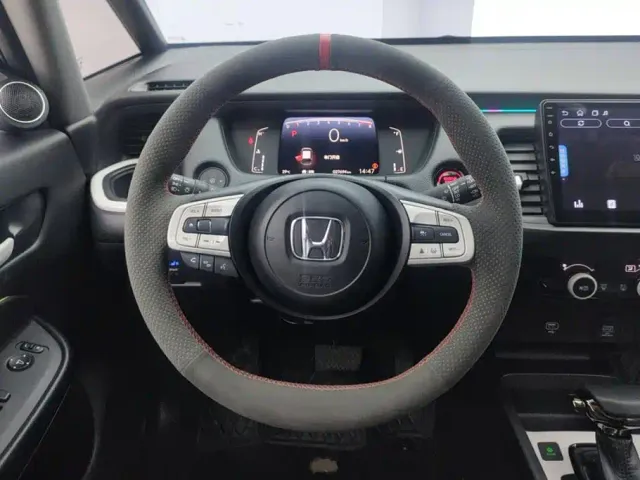 Honda Fit — Фото автомобиля 15