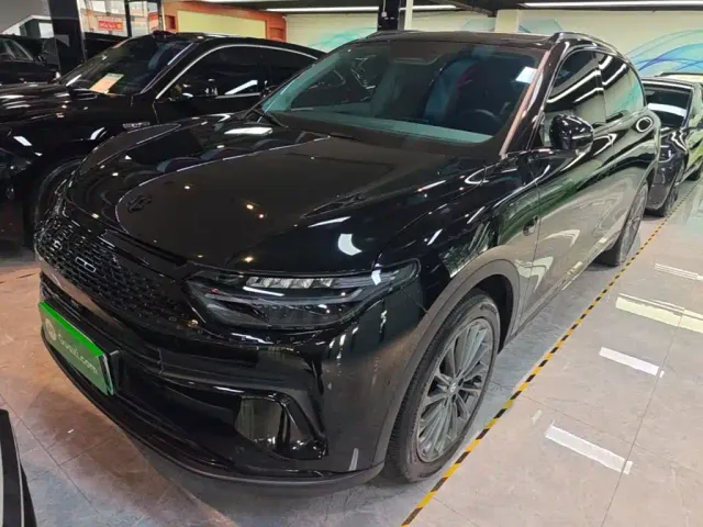 Фотография автомобиля — Leapmotor C11