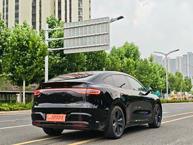 Luxeed R7 — Фото автомобиля 6