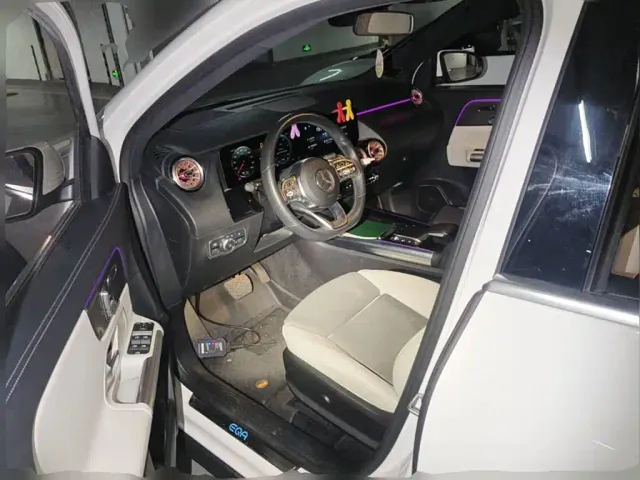 Mercedes-Benz EQA — Фото автомобиля 8