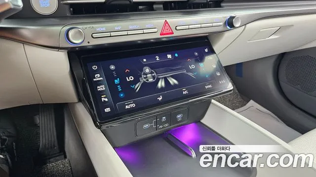 Hyundai Grandeur GN7 — Фото автомобиля 30