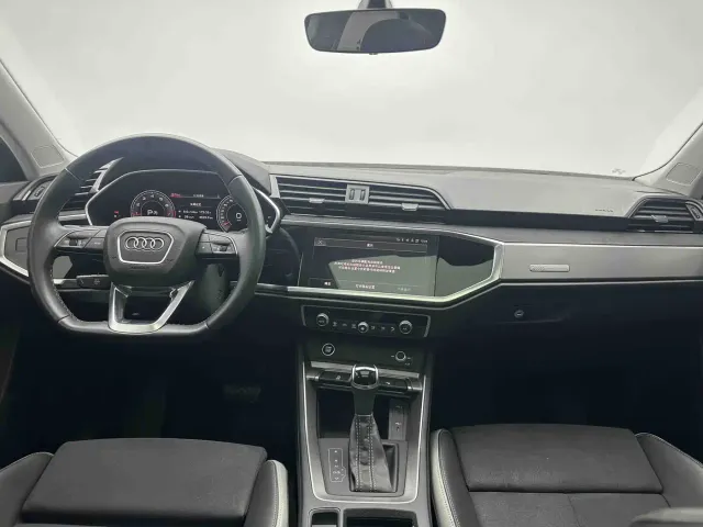 Audi Q3 — Фото автомобиля 15