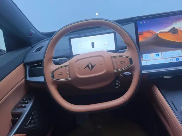 Dongfeng eπ 007 — Фото автомобиля 15