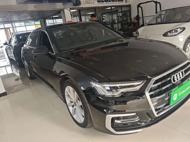 Audi A6L — Фото автомобиля 3