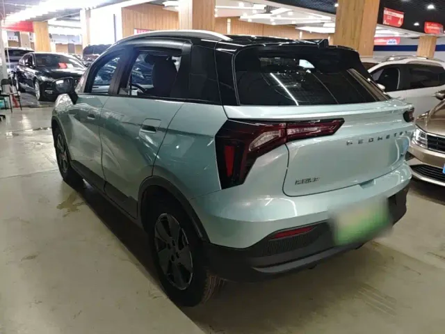 Geely Geometry E Firefly — Фото автомобиля 4