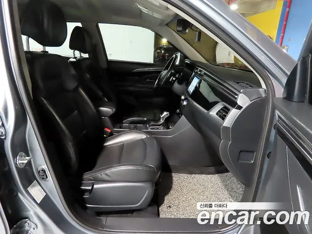 KG_Mobility_Ssangyong KORANDO — Фото автомобиля 11