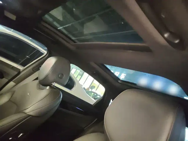 Cadillac CT6 — Фото автомобиля 17
