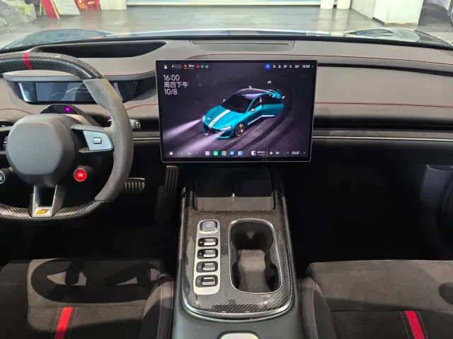 Xiaomi SU7 Ultra — Фото автомобиля 6
