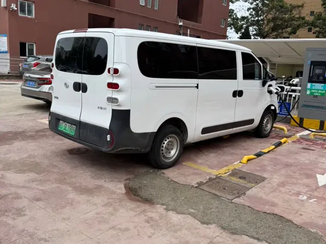 Maxus Dana V1 — Фото автомобиля 4