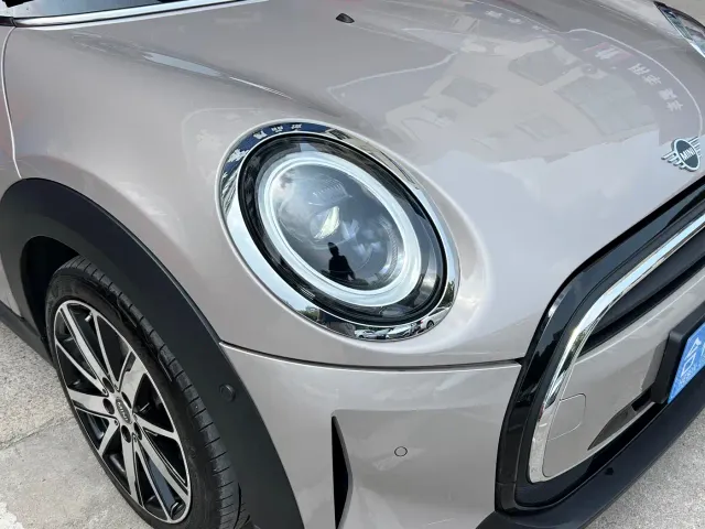 MINI Hatch — Фото автомобиля 18