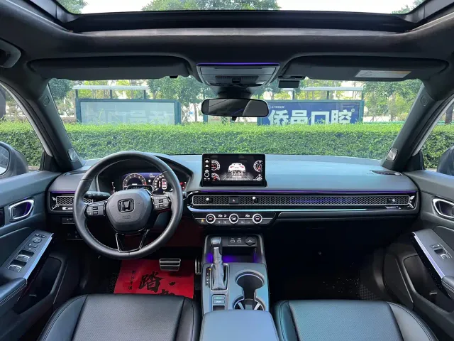 Honda Civic — Фото автомобиля 8