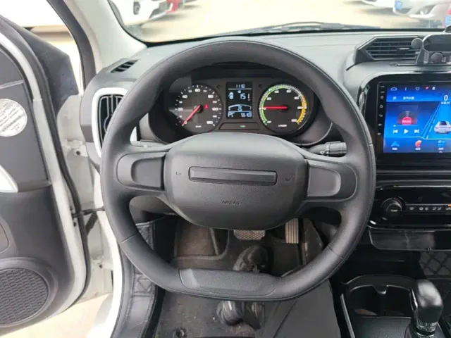Roewe Kaiwei CLEVER 2022 311km Vitality Bobo Edition — Фото автомобиля 10