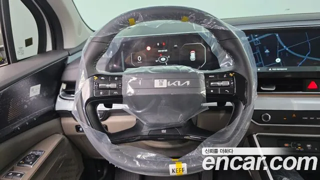 Kia Carnival Generation 4 — Фото автомобиля 14