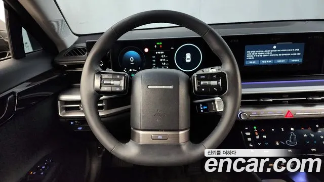 Hyundai Grandeur Grandeur (GN7) 2.5 Бензин 2WD — Фото автомобиля 13